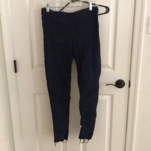 Free people pull on jeans, elastic waist.